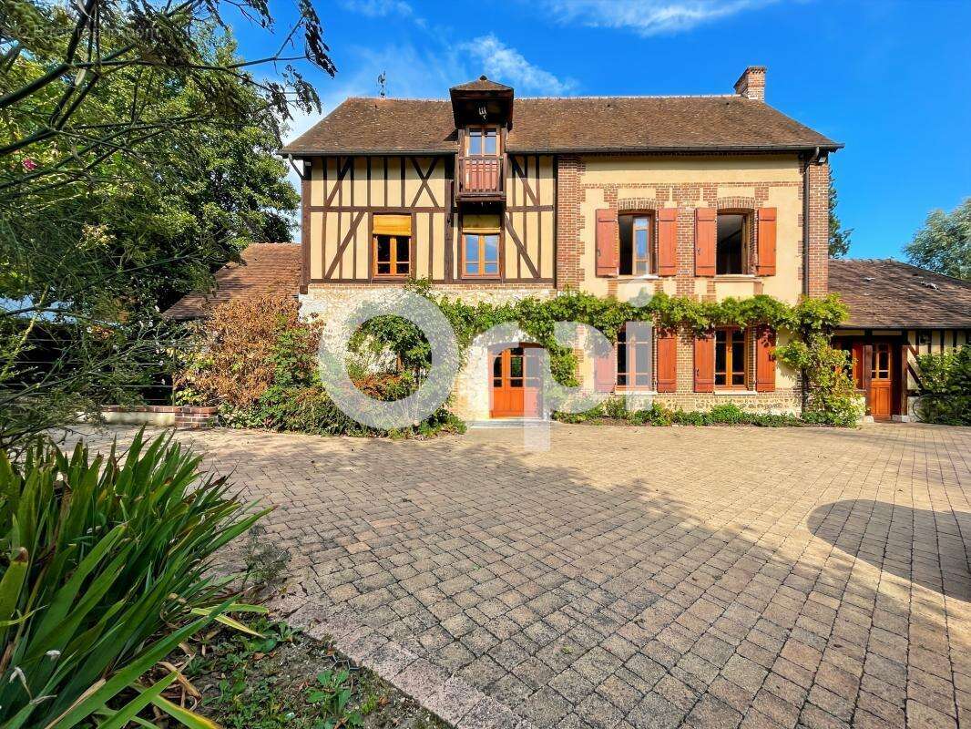 Maison à TOURNEVILLE