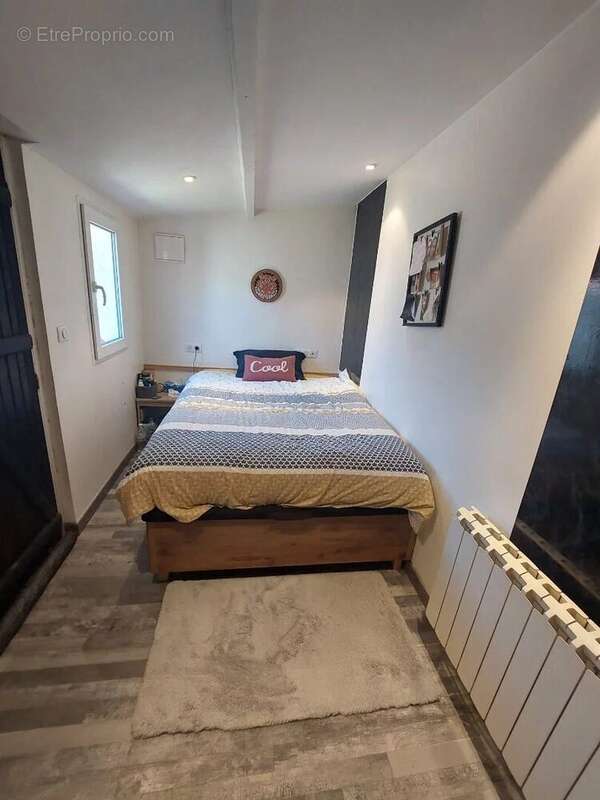 Maison à MONDONVILLE-SAINT-JEAN