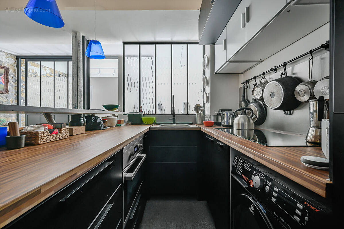 Appartement à PARIS-14E