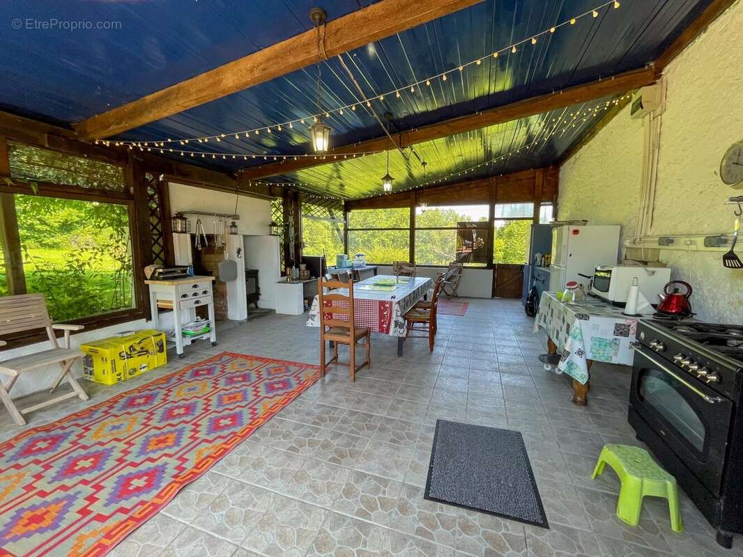 Belle maison sans voisins mais proche des commodités. - photo 7
