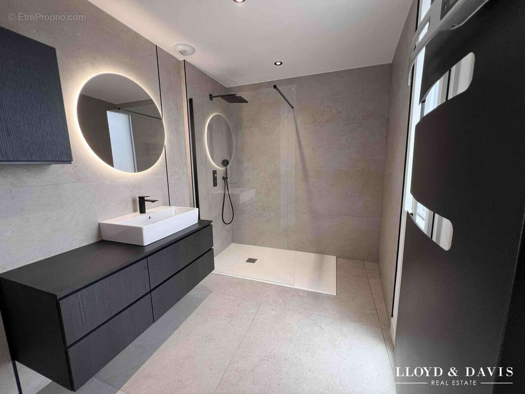 Appartement à CASTRIES