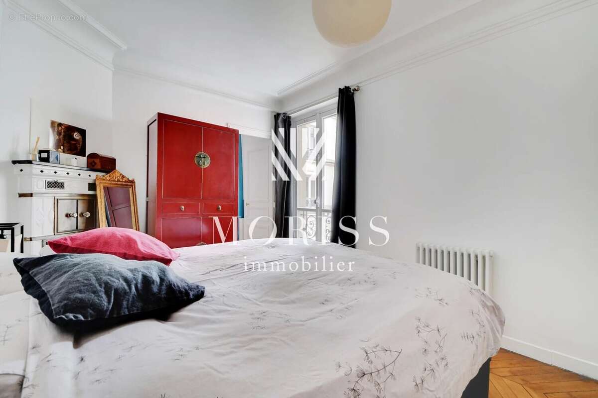 Appartement à PARIS-10E