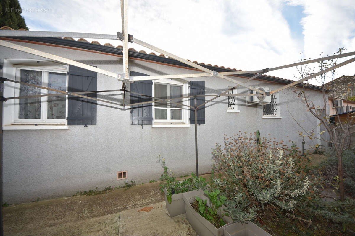 Maison à CUXAC-D&#039;AUDE