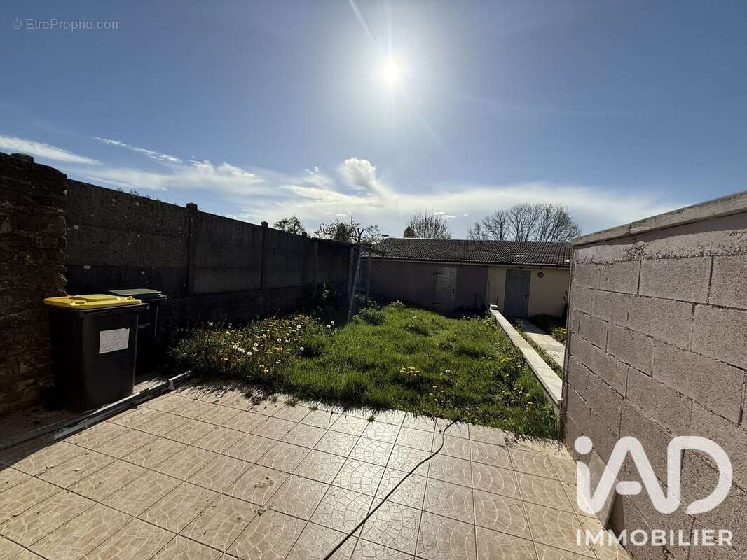 Maison 118 m² à Fleigneux  - photo 9
