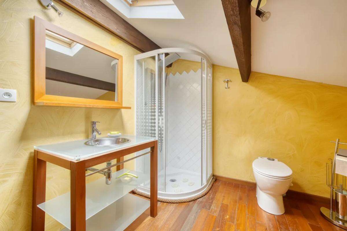 Maison à SAINT-JUST-LUZAC