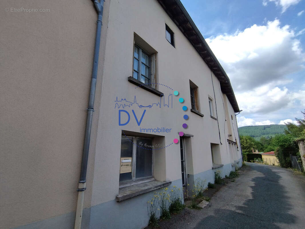 Appartement à SAINT-JUST-D'AVRAY