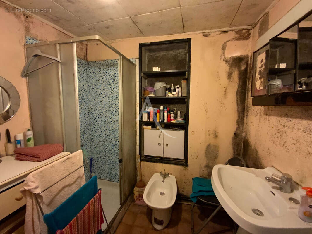 Maison à SAINT-CIERS-DU-TAILLON