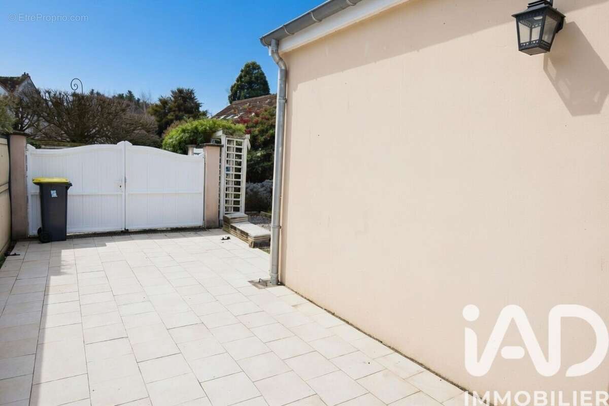 Photo 5 - Maison à VERNEUIL-L'ETANG