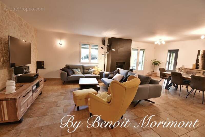 Maison à TRANS-EN-PROVENCE