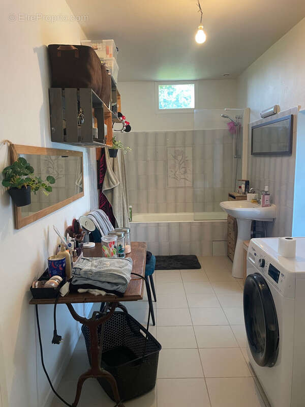 Appartement à CONDEAU