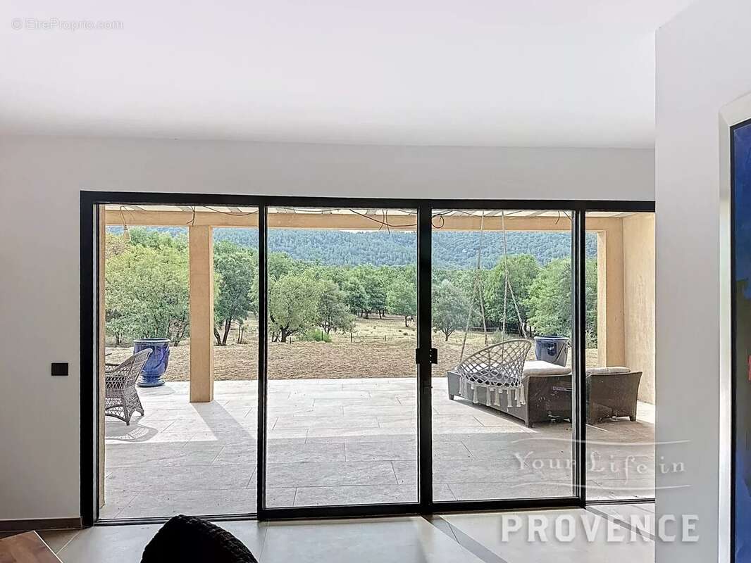 Maison à LA GARDE-FREINET