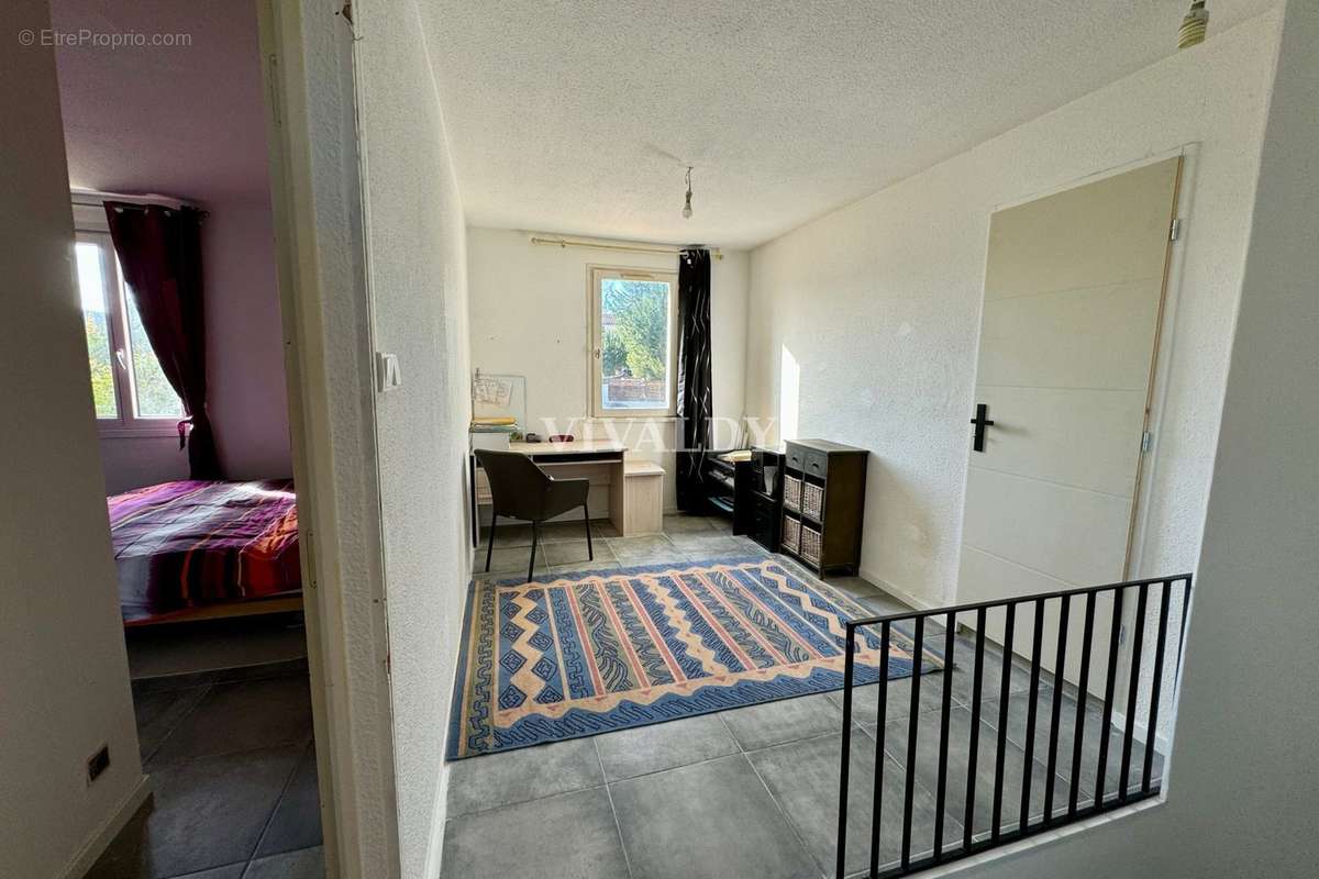 Palier - Maison à LA BRILLANNE