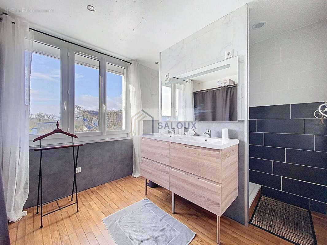 Vente maison d'habitation + appartement indépendant - photo 12