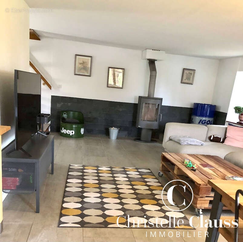 Maison à VILLARS-LE-SEC