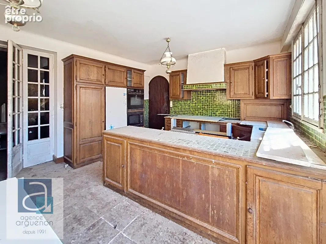 Maison de bourg en pierre, 142m², 5 chambres, terrain 280m² - photo 3