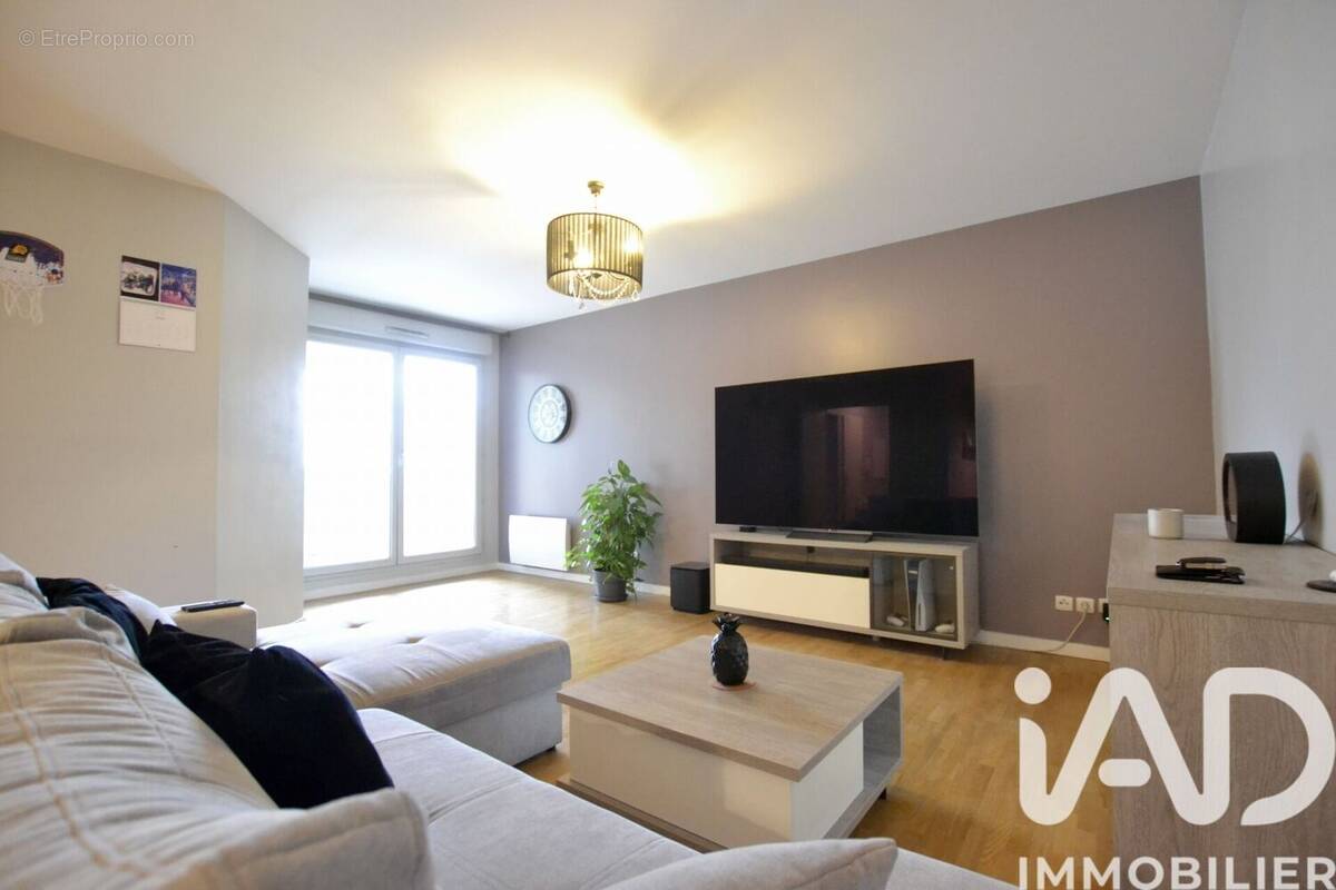 Photo 1 - Appartement à SAINT-OUEN-L'AUMONE