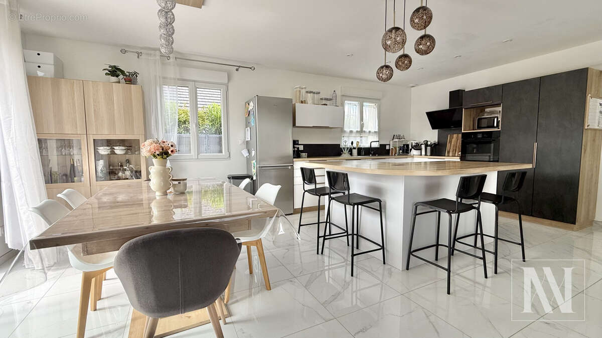 Belle maison neuve sur  la commune de Verrières - photo 2
