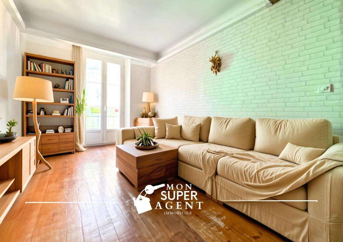 Appartement à MELUN