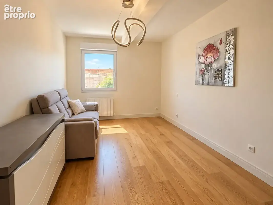 Appartement 4 pièces 87 m² à vendre à Lens (62300) - photo 5