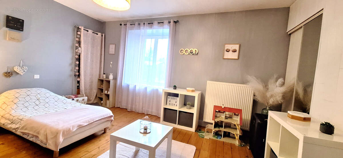 Maison à DOMPIERRE-LES-TILLEULS