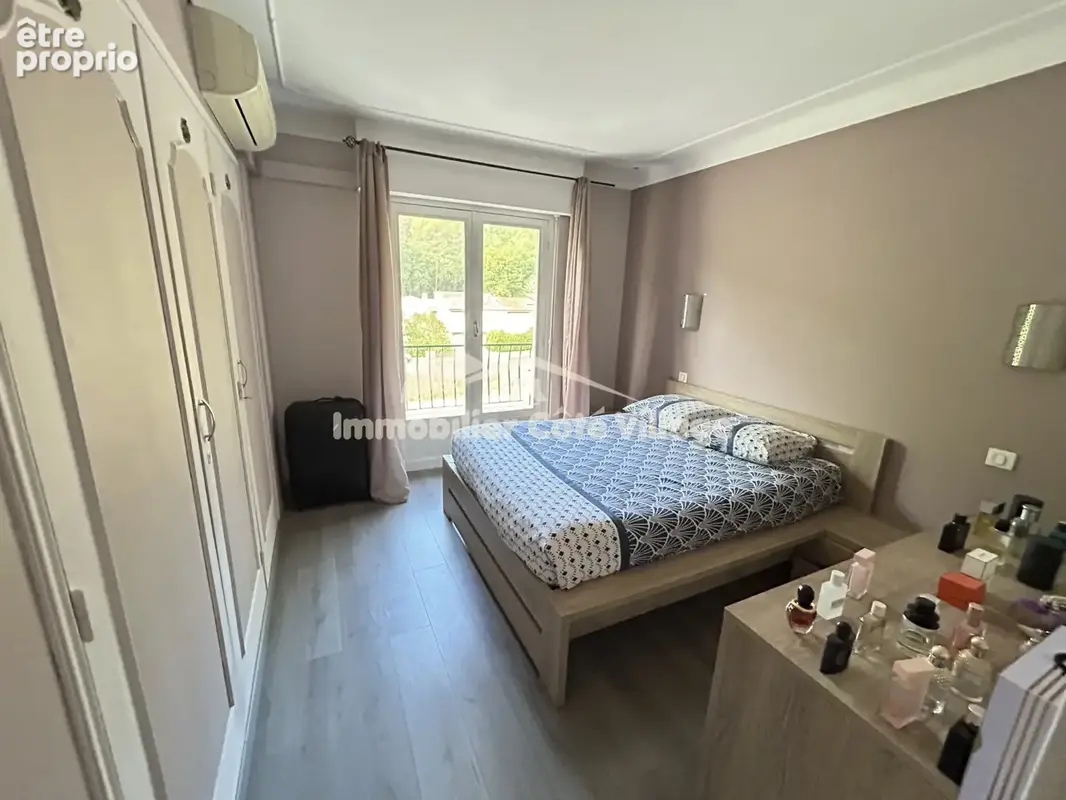 À vendre   toit terrasse   appartement 4 pièces 110m2 avec terrasse de 40 m2   centre-ville de contes - photo 7