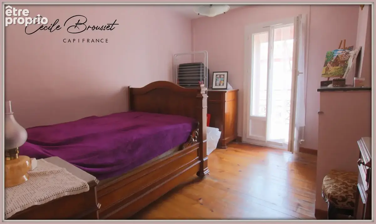 Maison de village rénovée à vendre 7 pièces SAINT LAURENT DE CERDANS (66) - photo 6
