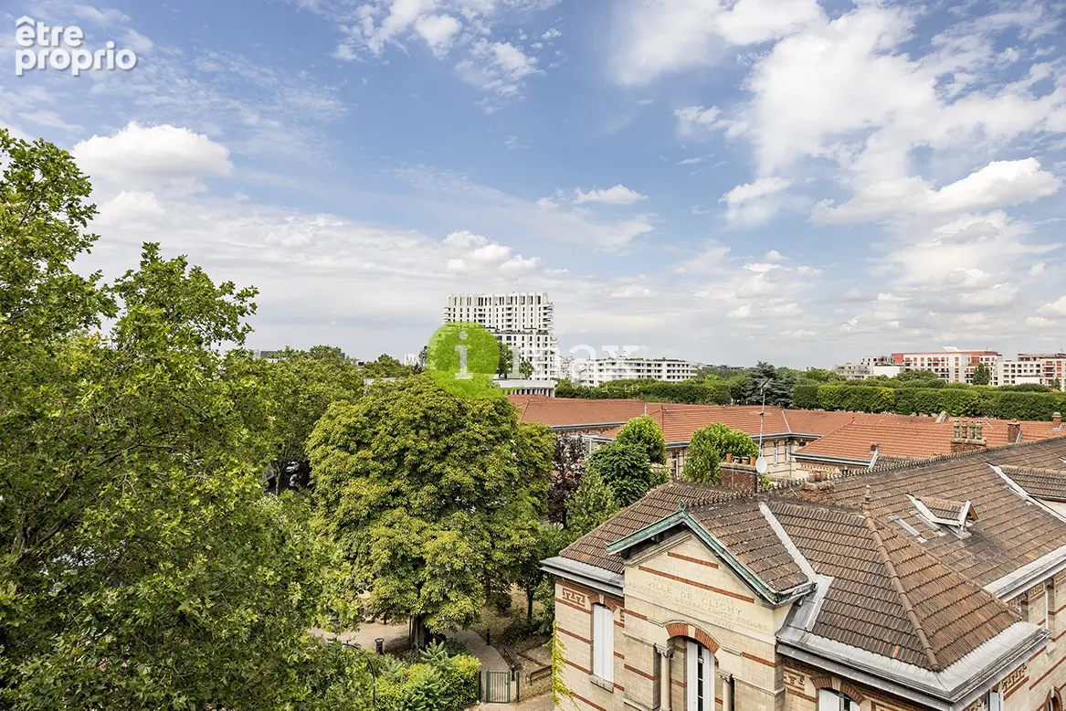 Clichy - parc roger salengro - 2 pieces - 199.000  fai - photo 3