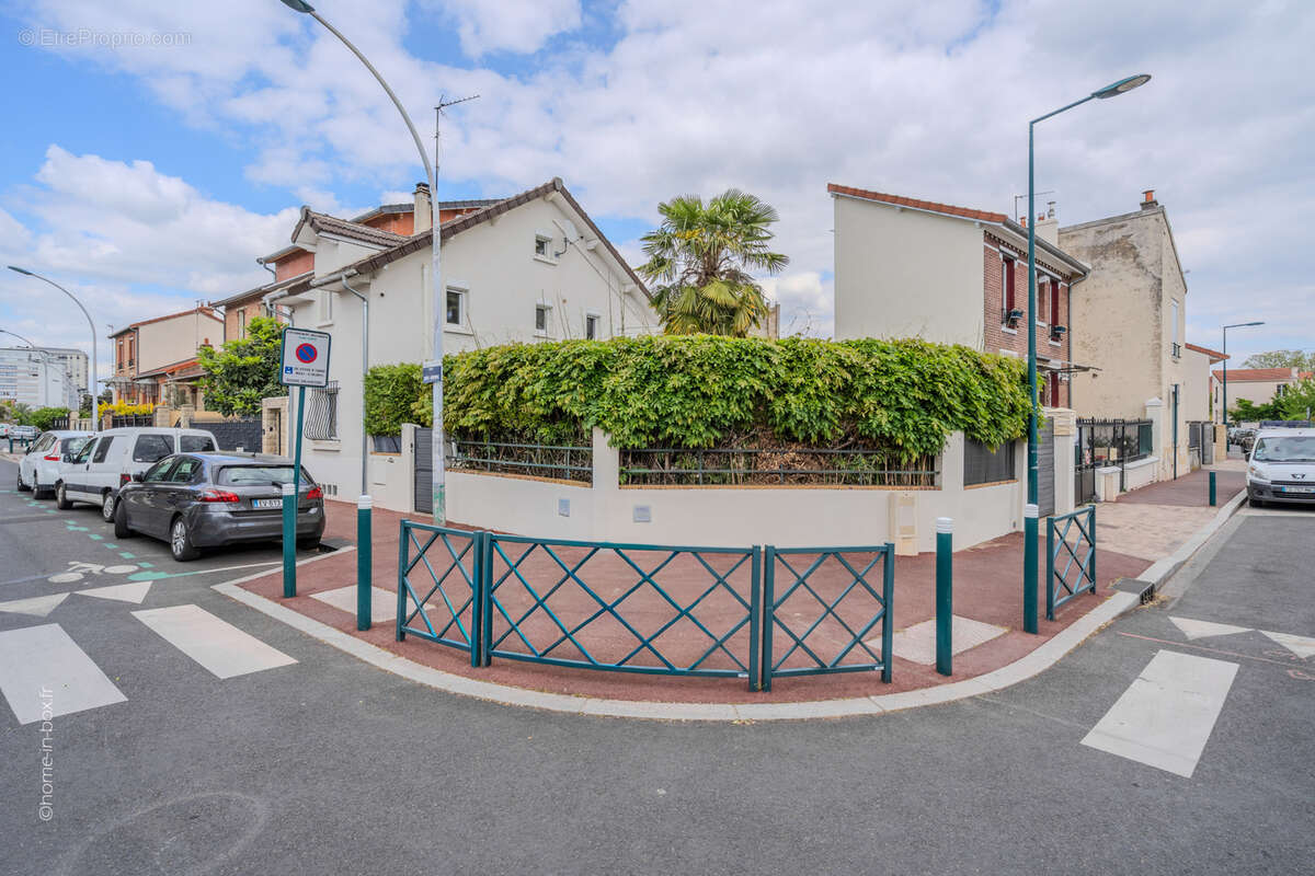 Maison à GENNEVILLIERS