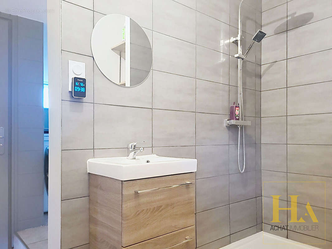 « Posez vos valises ! Maison de plain-pied entièrement rénovée avec piscine » - photo 12
