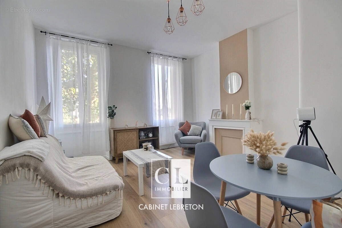 Appartement à MARSEILLE-10E