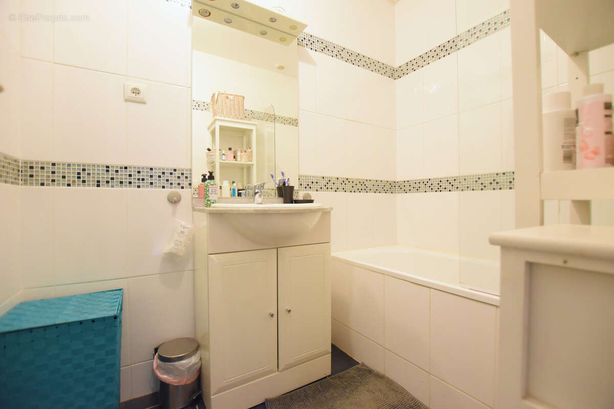 Maison à LES ESSARTS-LE-ROI