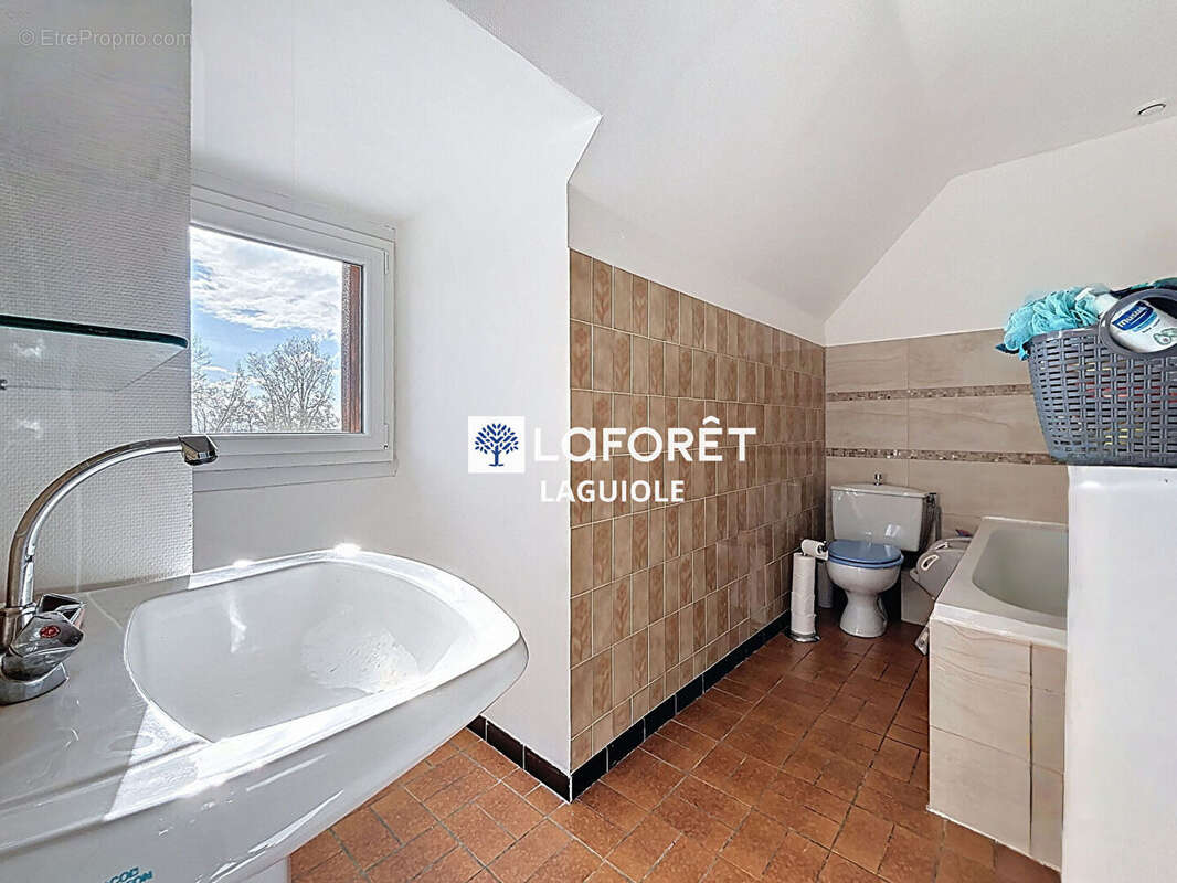 Maison à SAINT-HIPPOLYTE