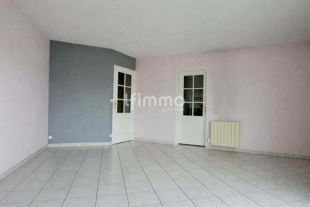 Appartement à CLAYE-SOUILLY
