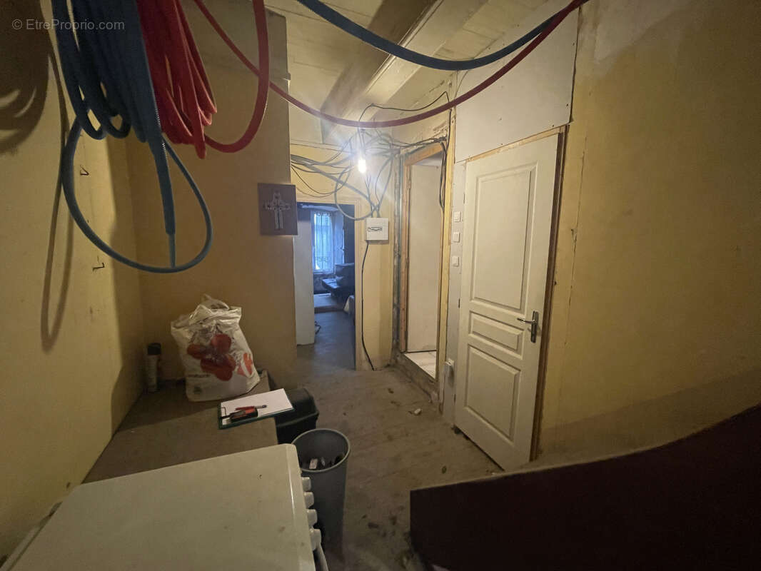 Maison à ROCHEFORT-MONTAGNE