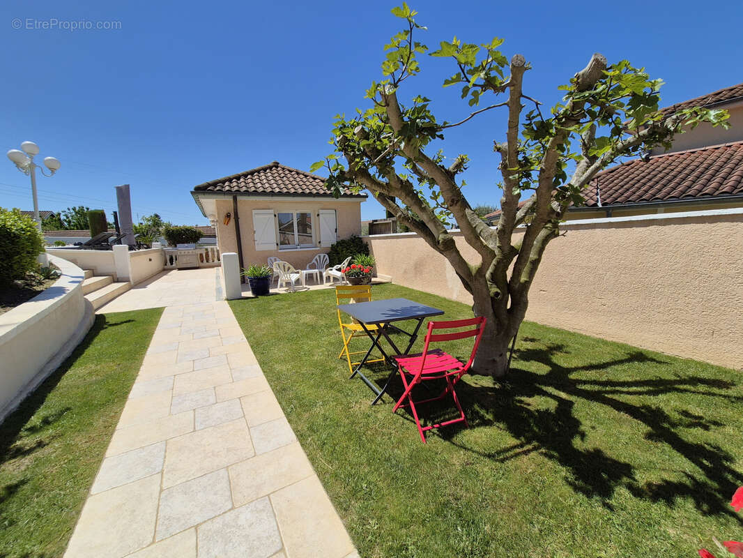 Maison à VILLETTE-D&#039;ANTHON