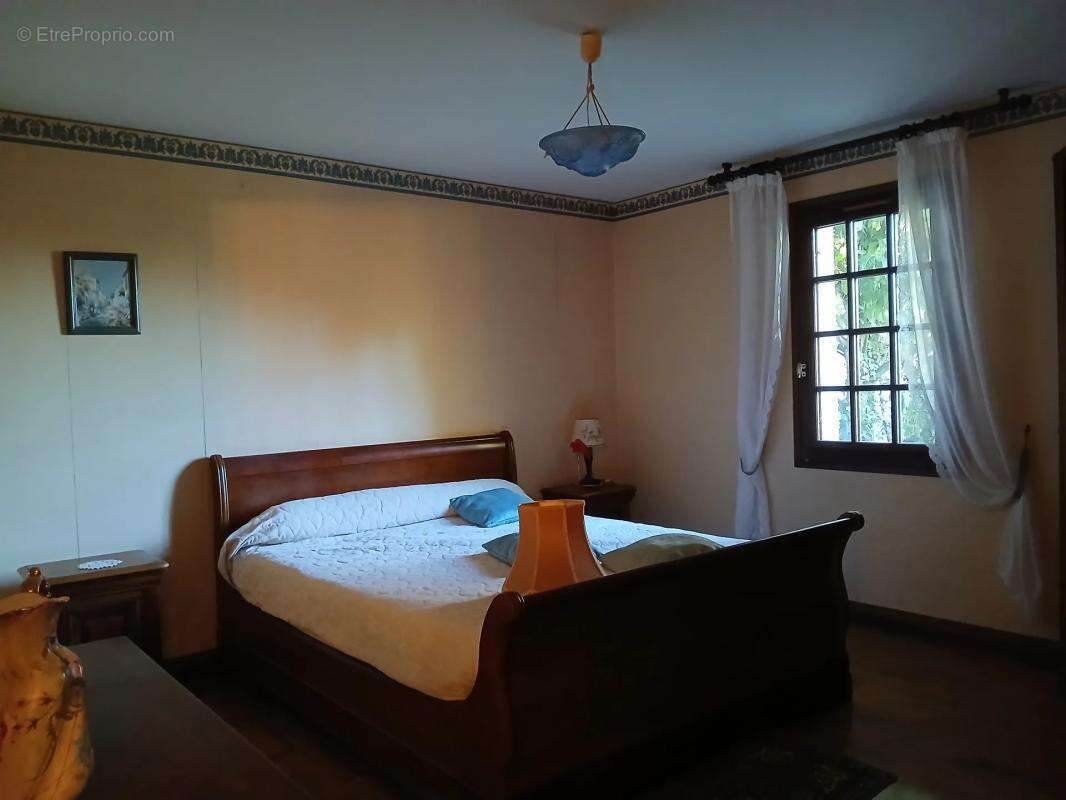 Maison à MONTCHAUDE