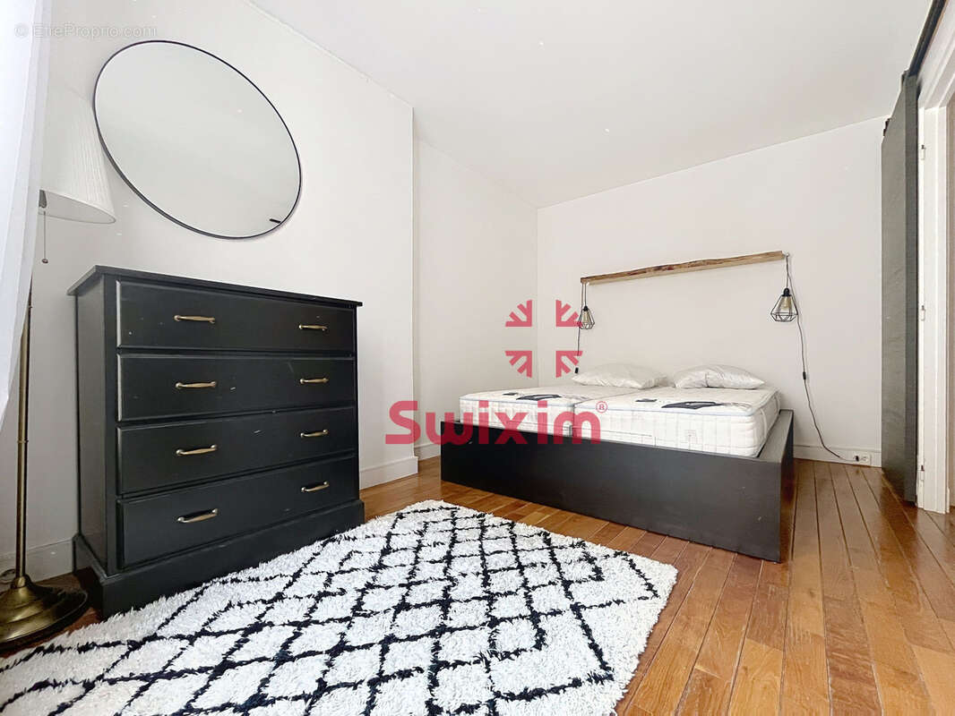 Appartement à PARIS-11E