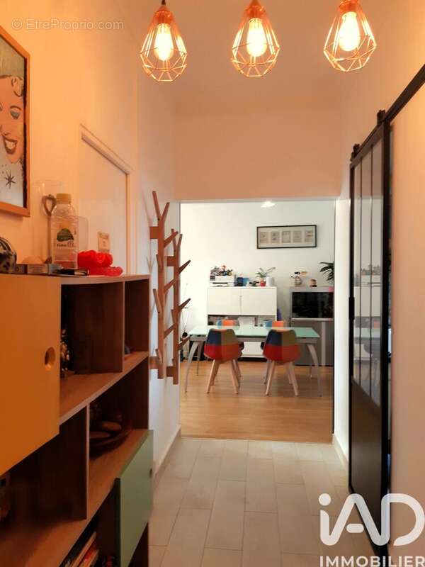 Photo 2 - Appartement à SAINTE-GENEVIEVE-DES-BOIS