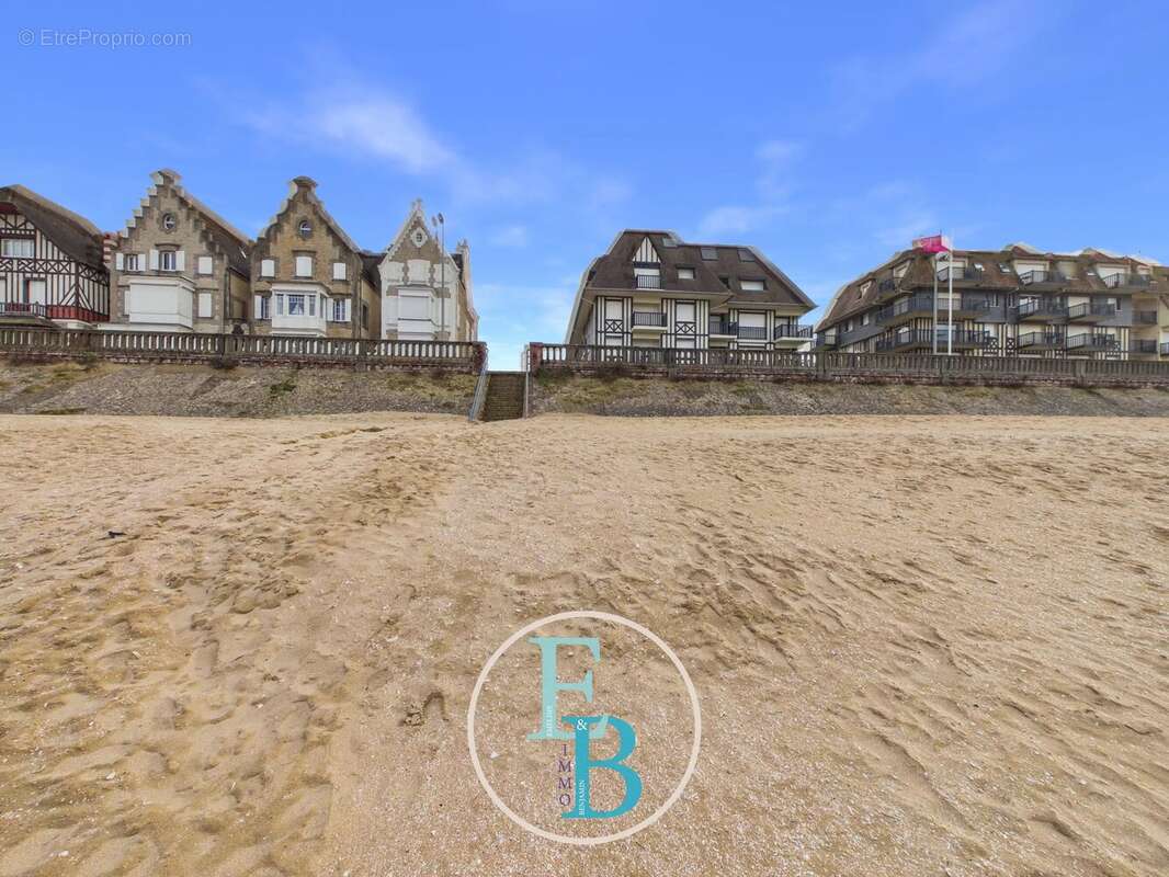 Appartement à CABOURG