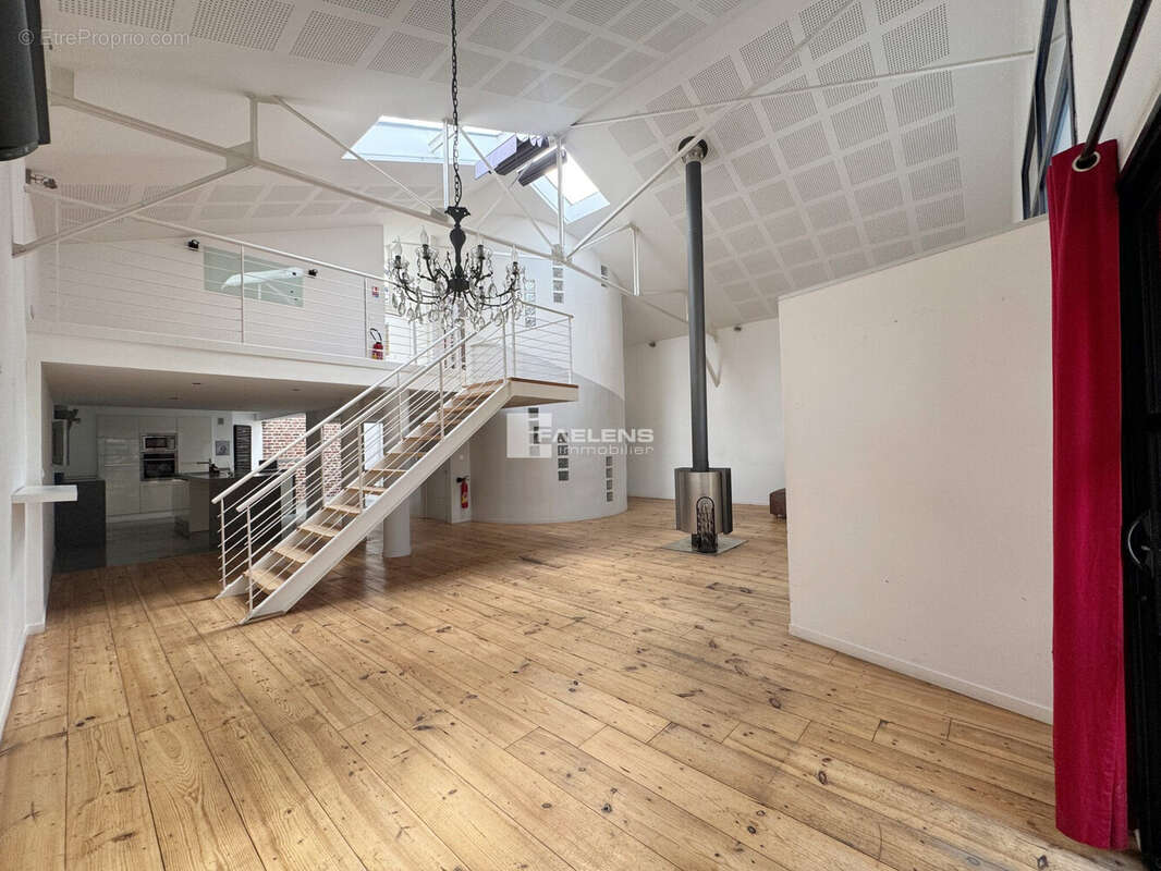 Maison 180 m² à Lille  - photo 6
