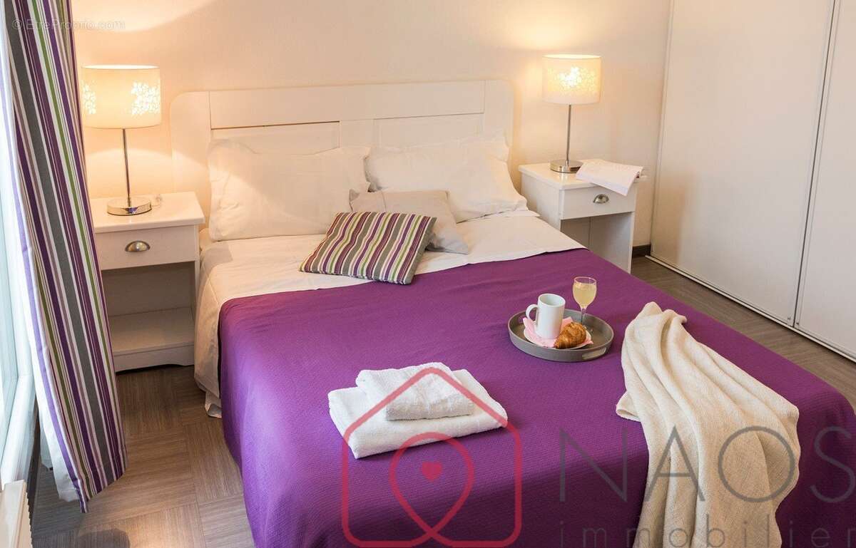 Appartement à GREOUX-LES-BAINS