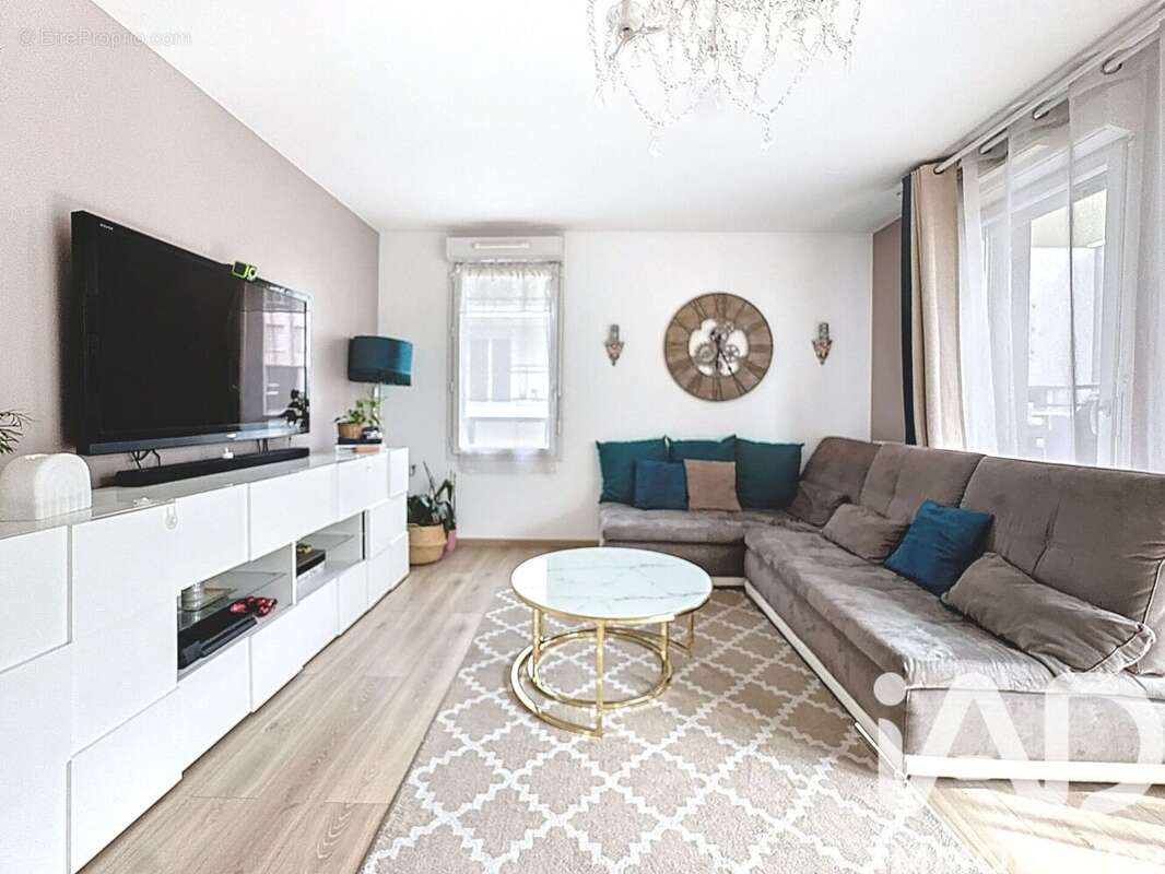 Photo 3 - Appartement à ERAGNY