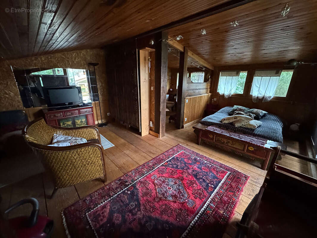 Maison à SAINT-LEGER-EN-YVELINES