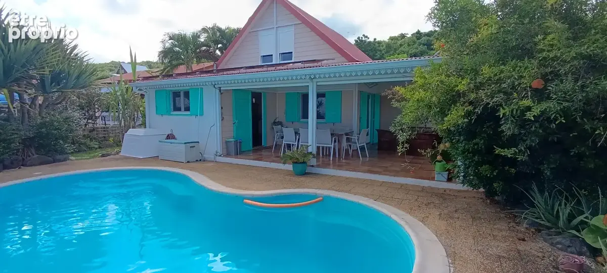 La possession/sainte-therese - a vendre villa f5   4 chb - terrain 591 m2 - piscine. - photo 3