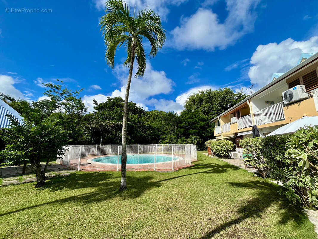 Appartement à SAINTE-ANNE