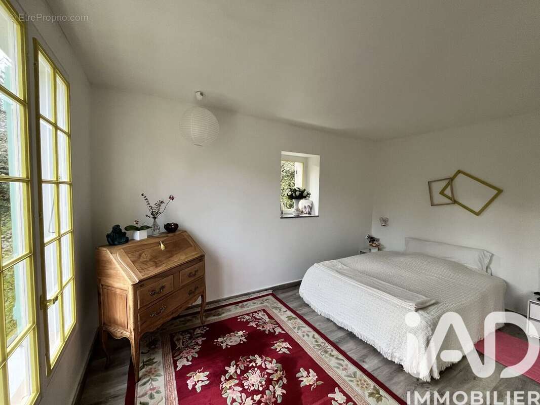 Photo 9 - Maison à MONTSUZAIN