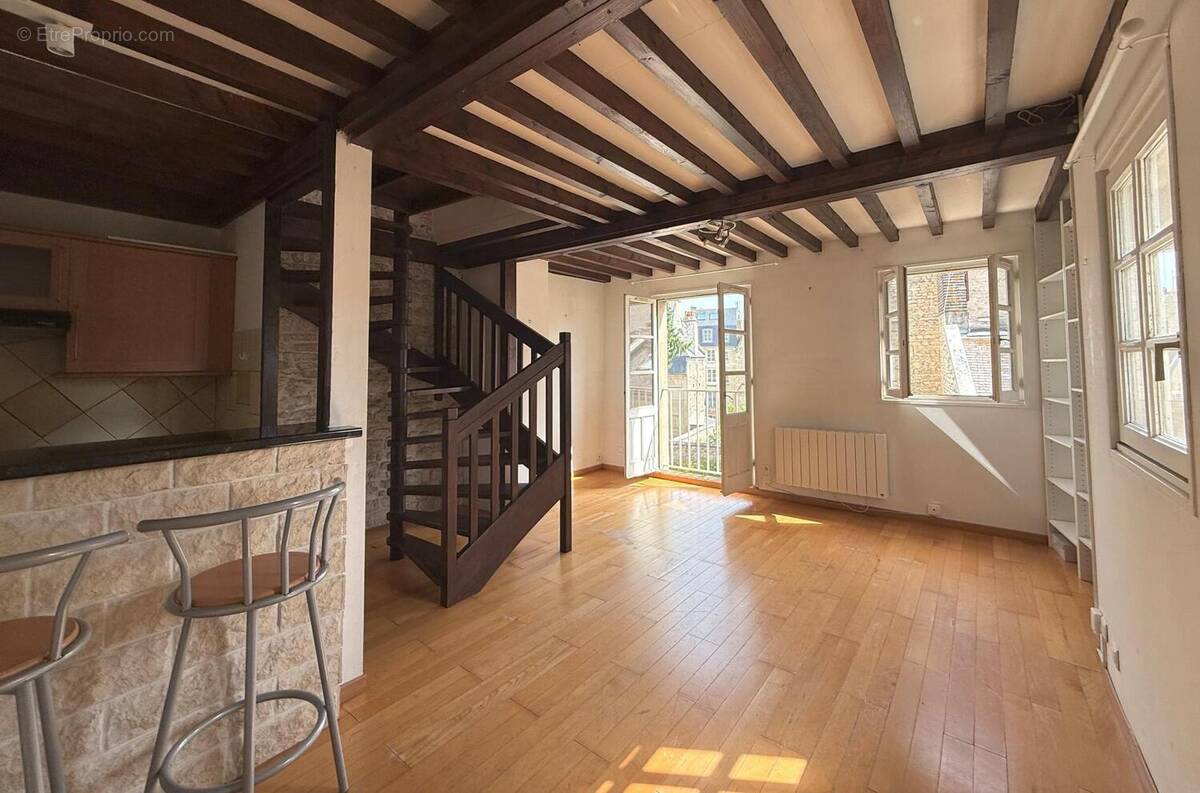 Photo 1 - Appartement à CAEN