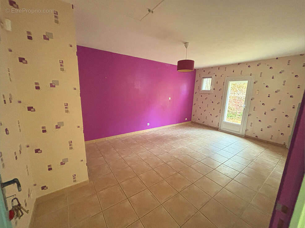 Maison à MALATAVERNE