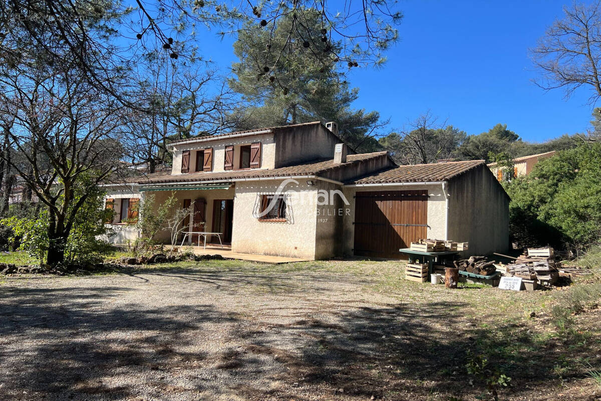 Maison à TRANS-EN-PROVENCE