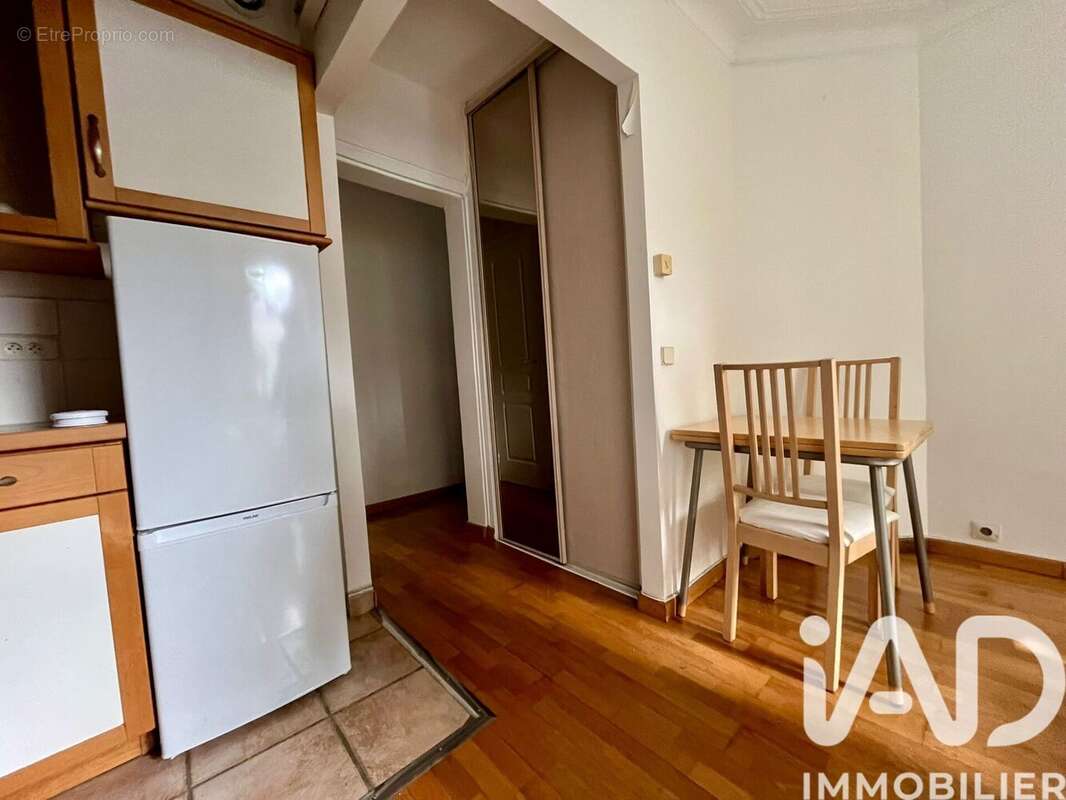 Photo 4 - Appartement à PARIS-10E
